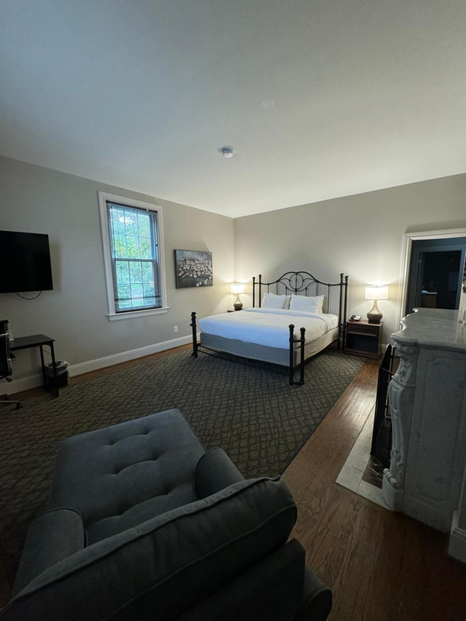 Normandy Farm & Conference Center 3*