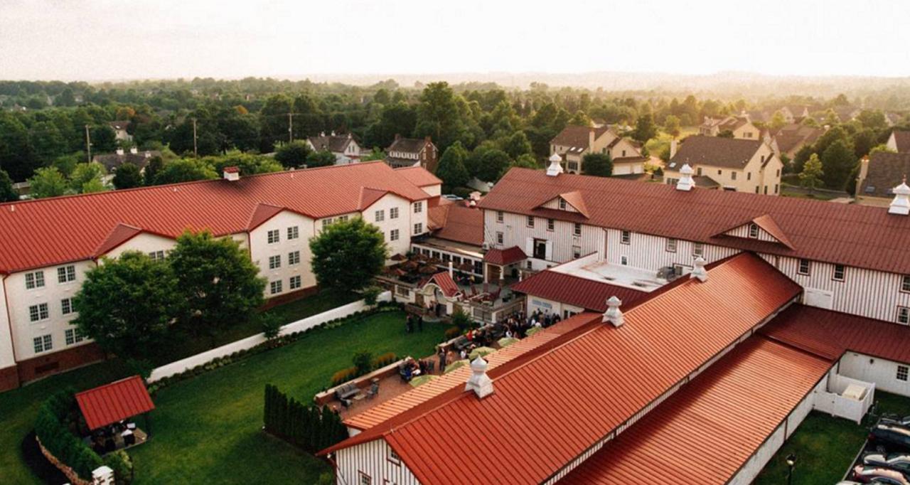 Normandy Farm & Conference Center Hotel